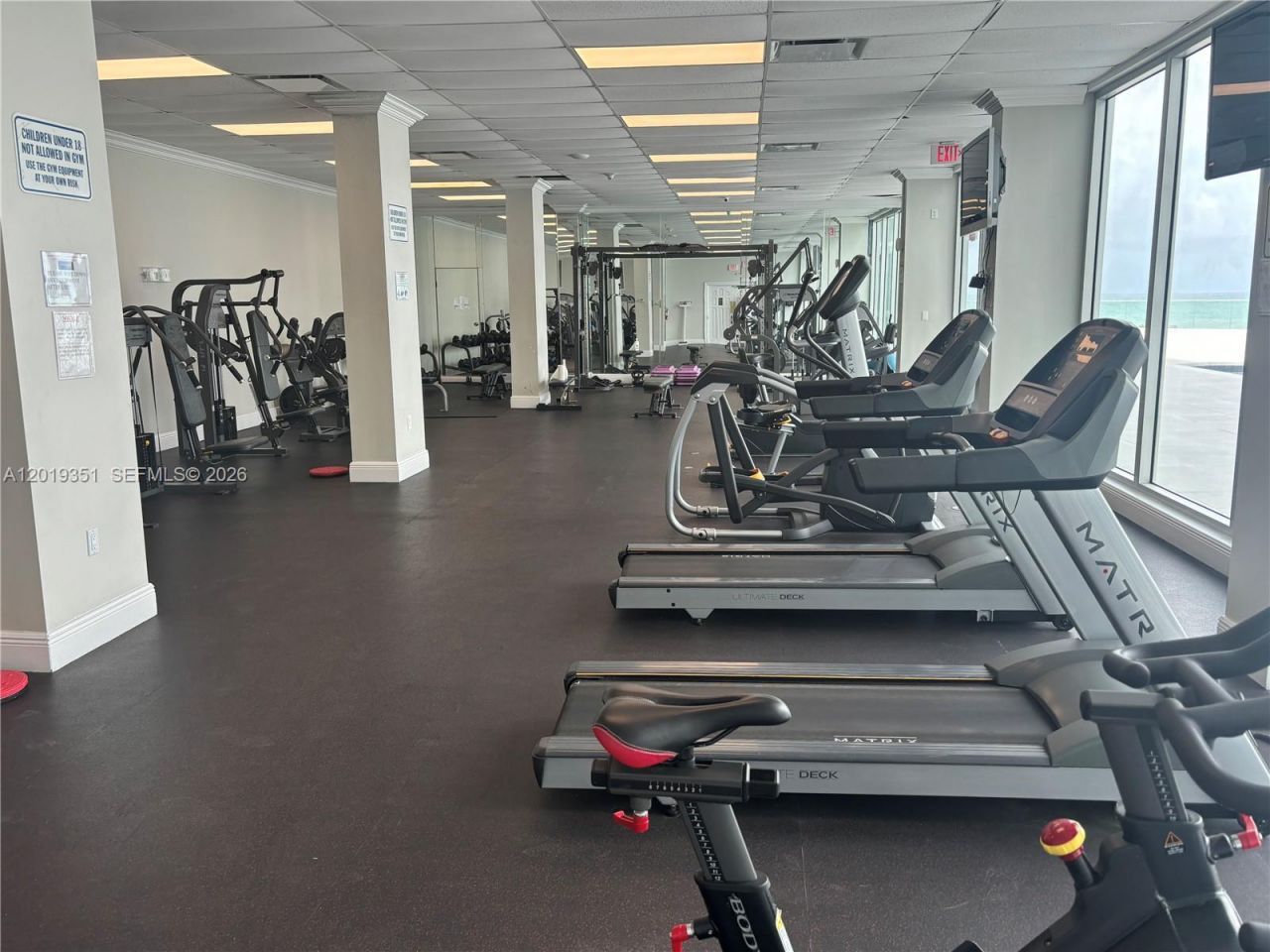 7135 Collins Ave , Unit 912, Miami Beach, FL 33141 Photo