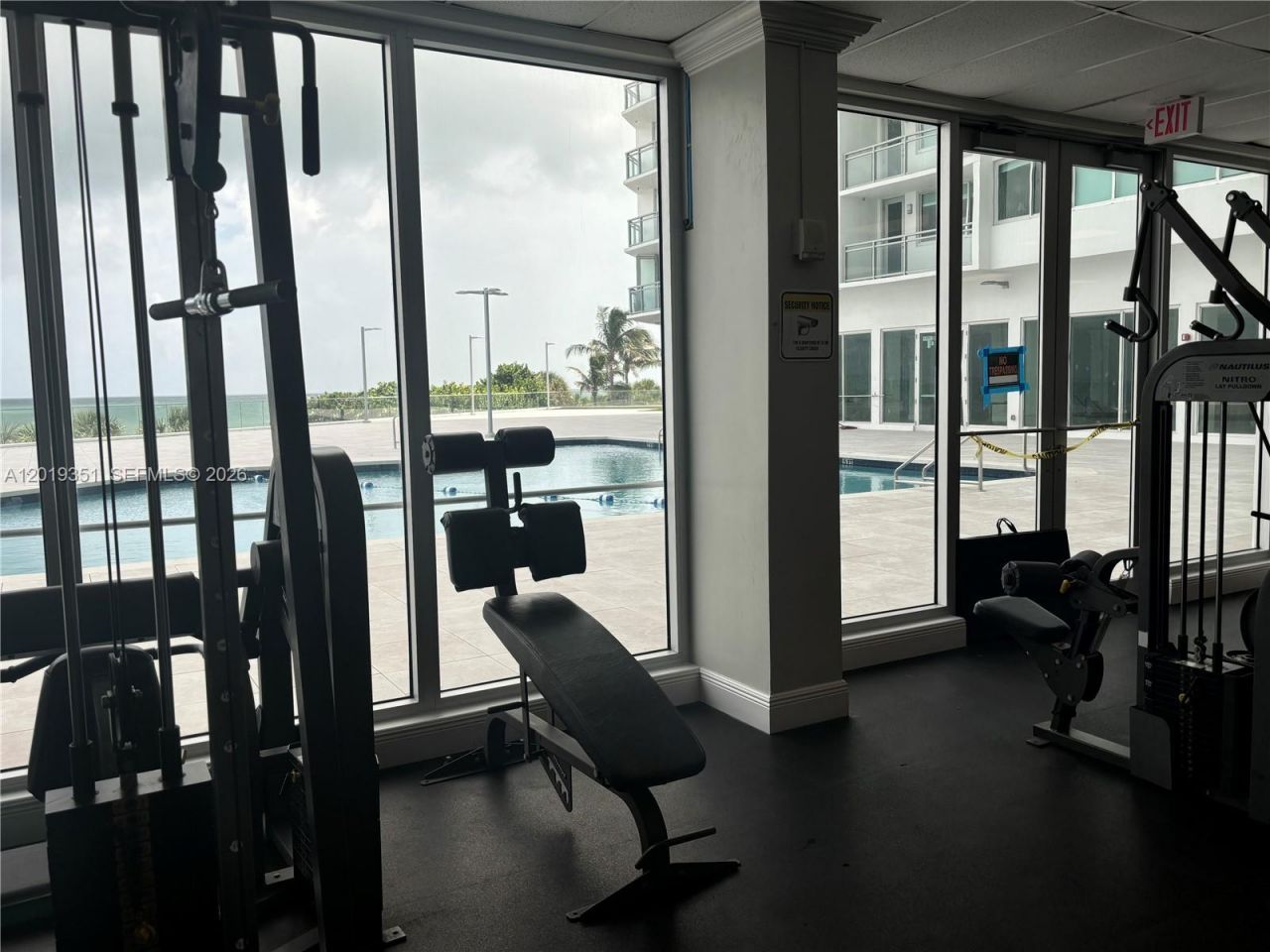 7135 Collins Ave , Unit 912, Miami Beach, FL 33141 Photo