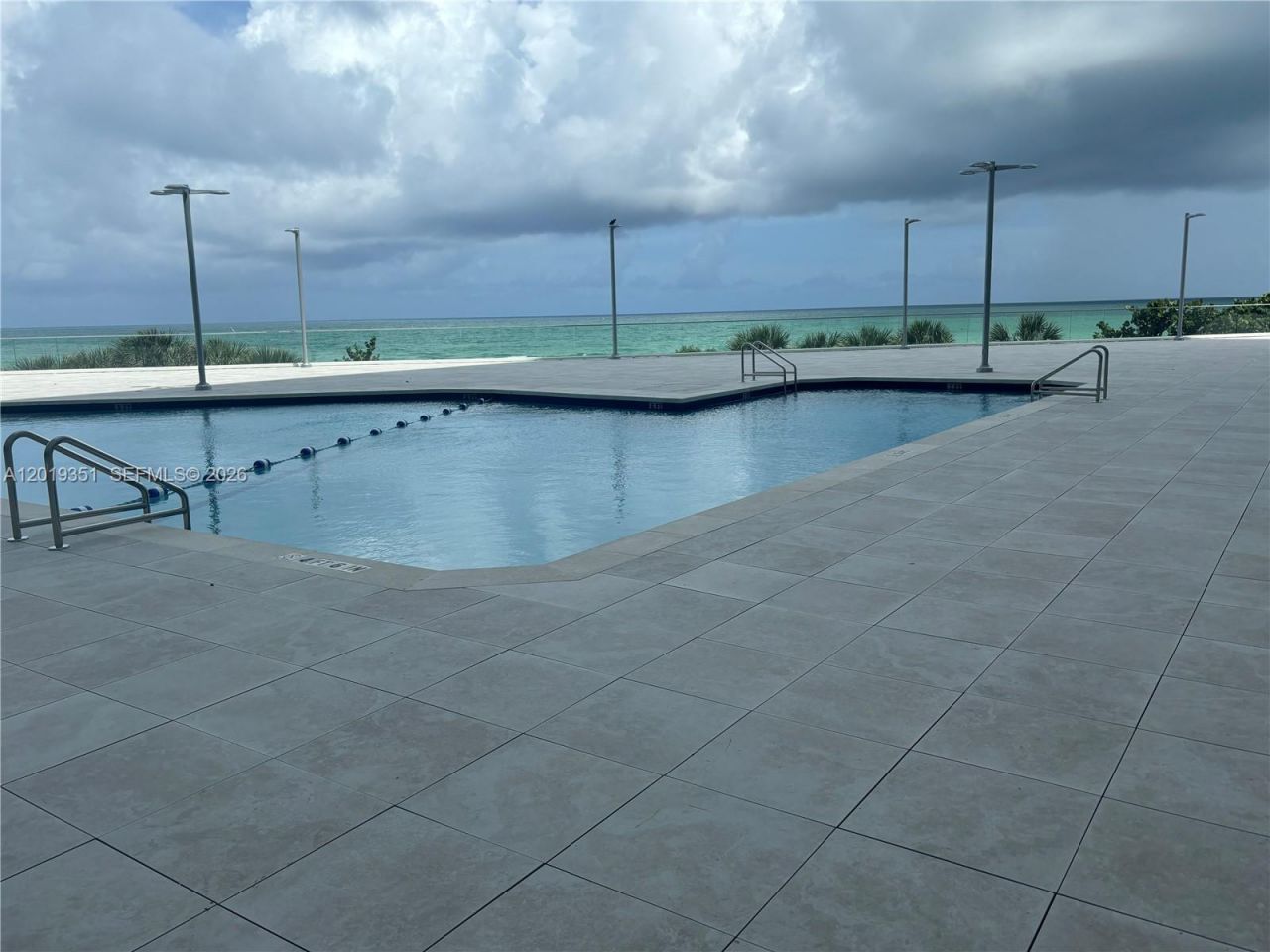 7135 Collins Ave , Unit 912, Miami Beach, FL 33141 Photo