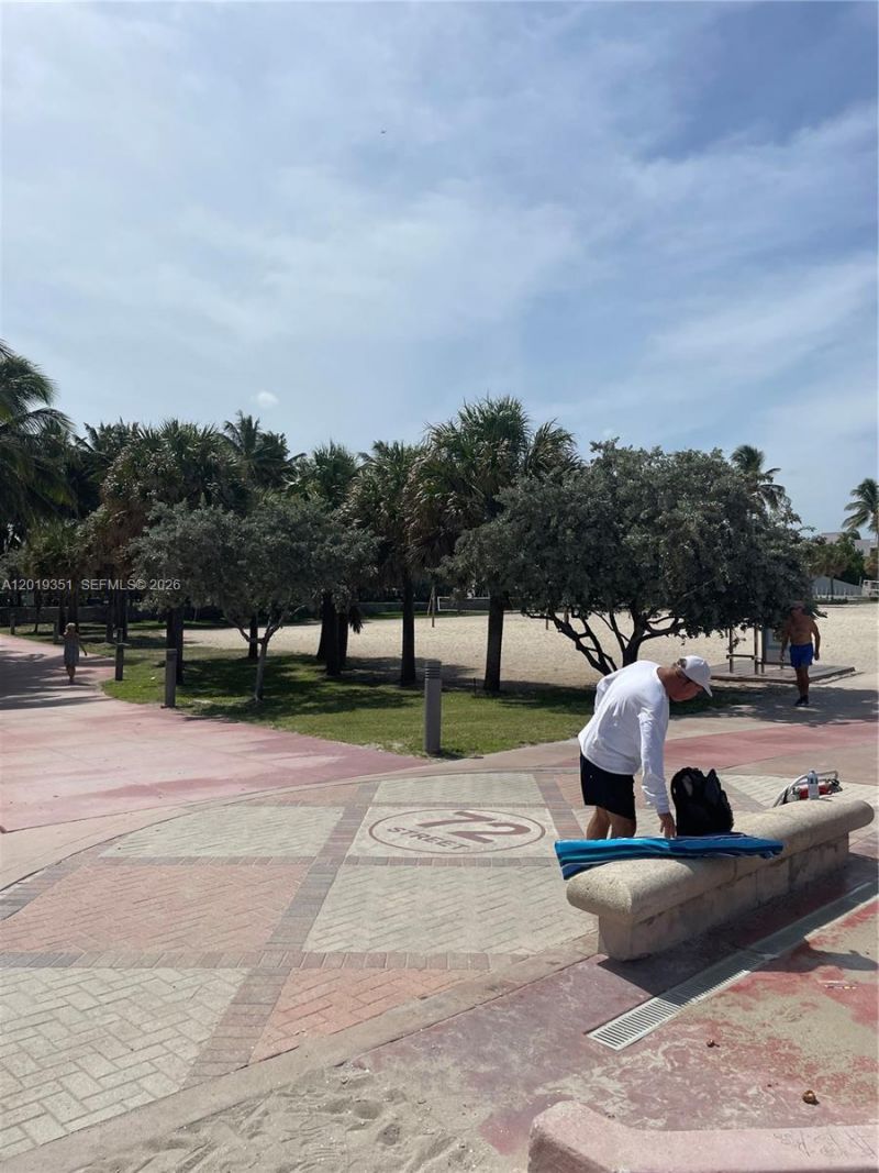 7135 Collins Ave , Unit 912, Miami Beach, FL 33141 Photo