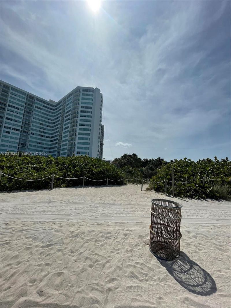 7135 Collins Ave , Unit 912, Miami Beach, FL 33141 Photo