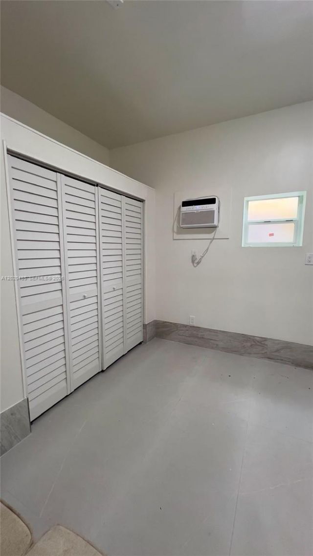 1845 Bay Rd, Unit 1, Miami Beach, FL 33139 Photo
