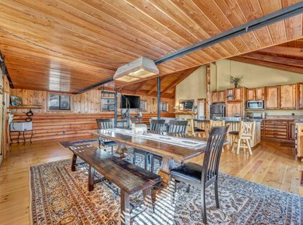 740-935 Sugar Loaf Road, Doyle, CA 96109 Photo