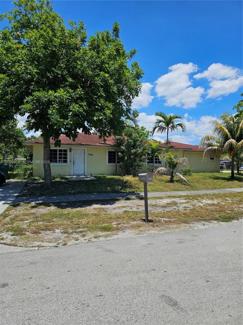 15700 NW 37th Pl , Miami Gardens, FL 33054 Photo