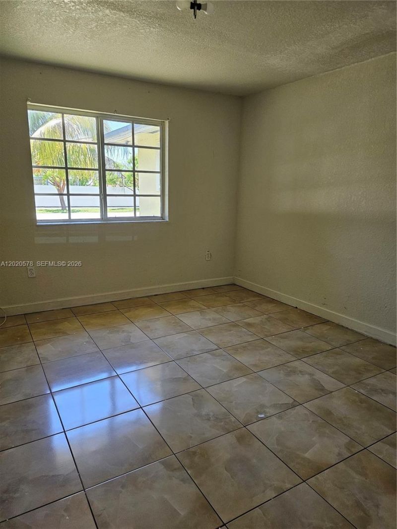 15700 NW 37th Pl , Miami Gardens, FL 33054 Photo