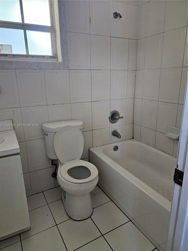 15700 NW 37th Pl , Miami Gardens, FL 33054 Photo