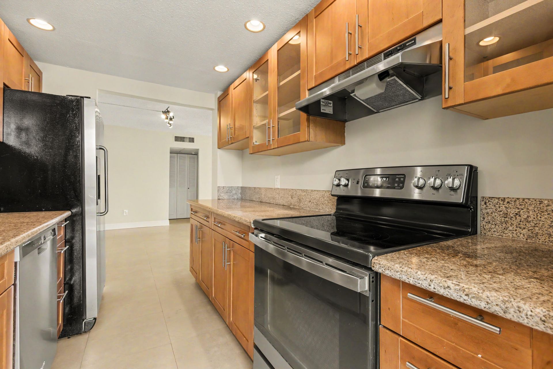 1100 Alton Road, Unit 2f, Miami Beach, FL 33139 Photo