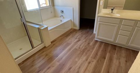 17359 Stone Celler Way, Lathrop, CA 95330 Photo