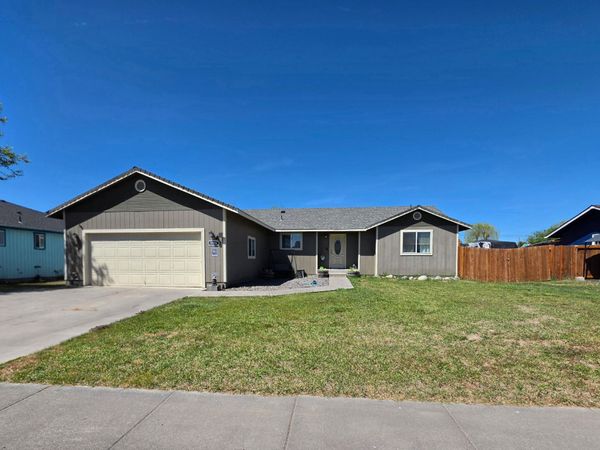 5556 State Street, Klamath Falls, OR 97603