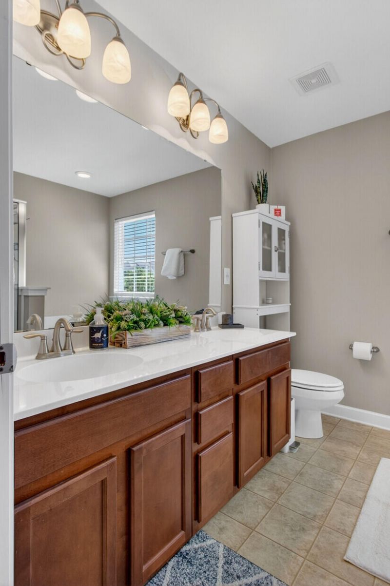 1204 Briar Rose Lane Photo 17