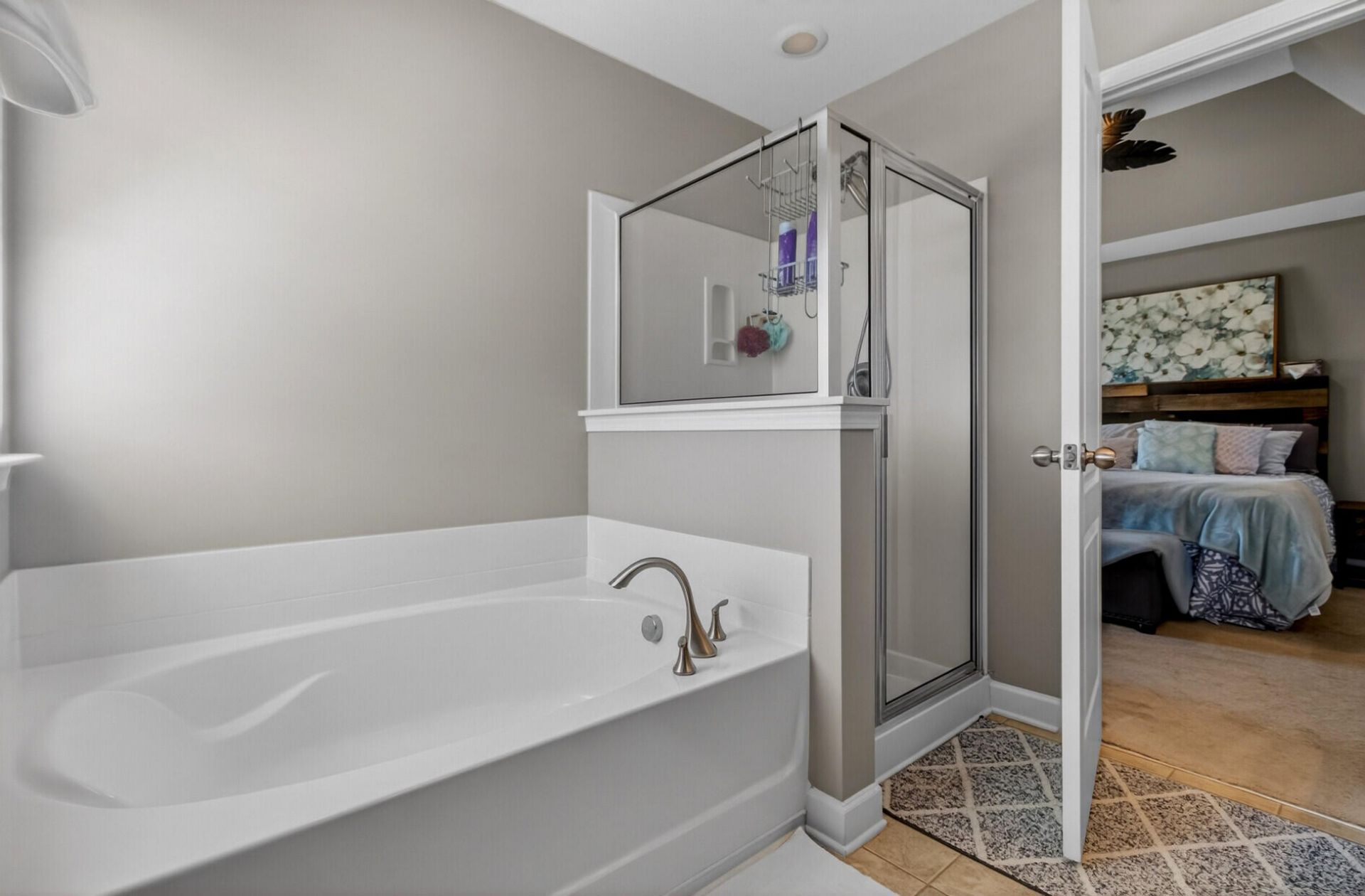 1204 Briar Rose Lane Photo 18