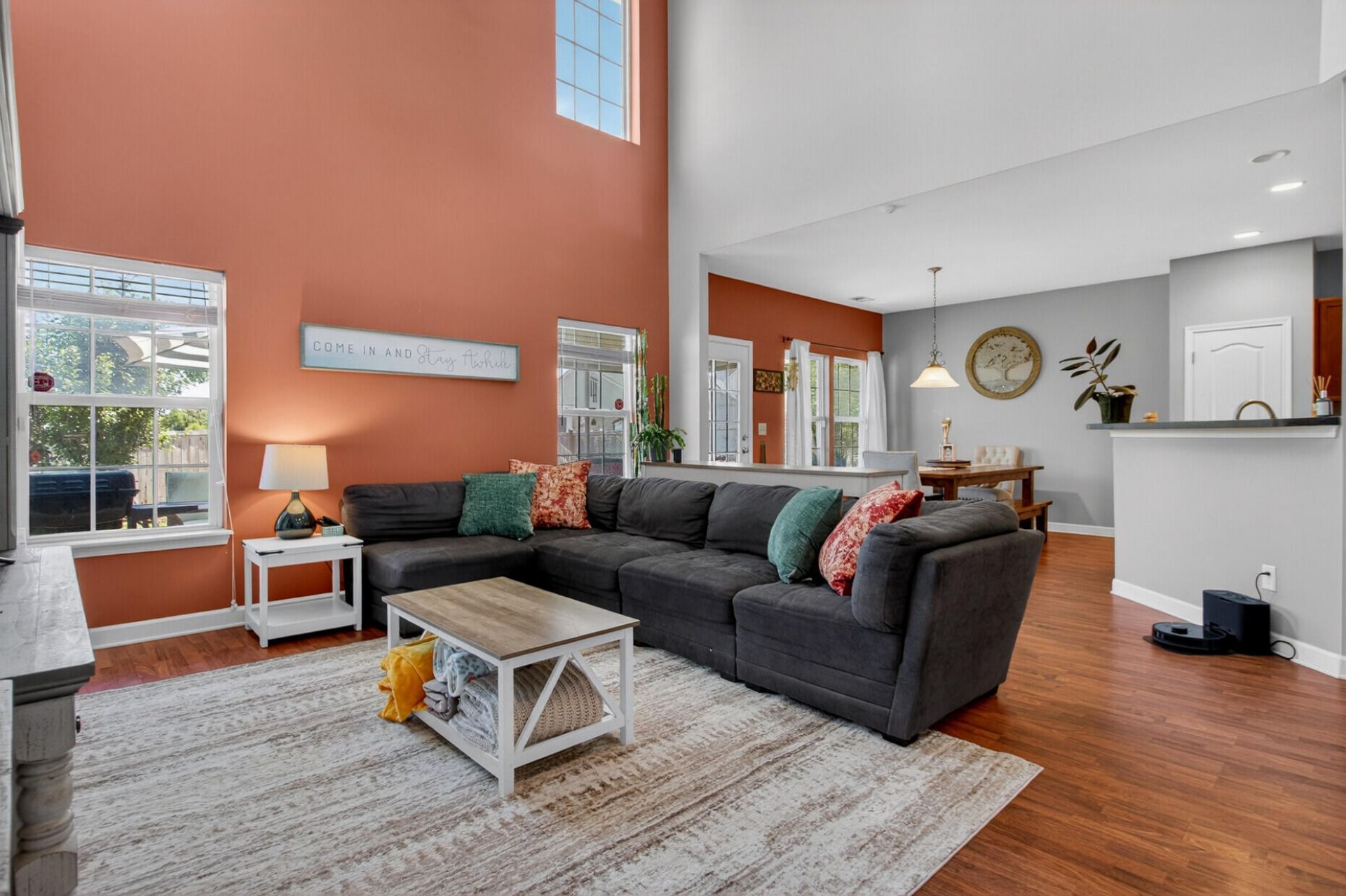 1204 Briar Rose Lane Photo 7