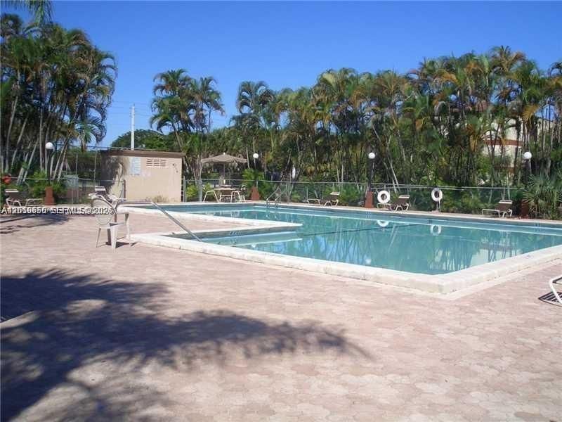 10835 SW 112th Ave, Unit 218, Miami, FL 33176 Photo