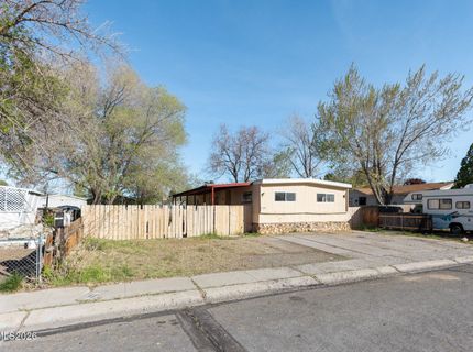 2325 Columbia Way, Carson City, NV 89706 Photo