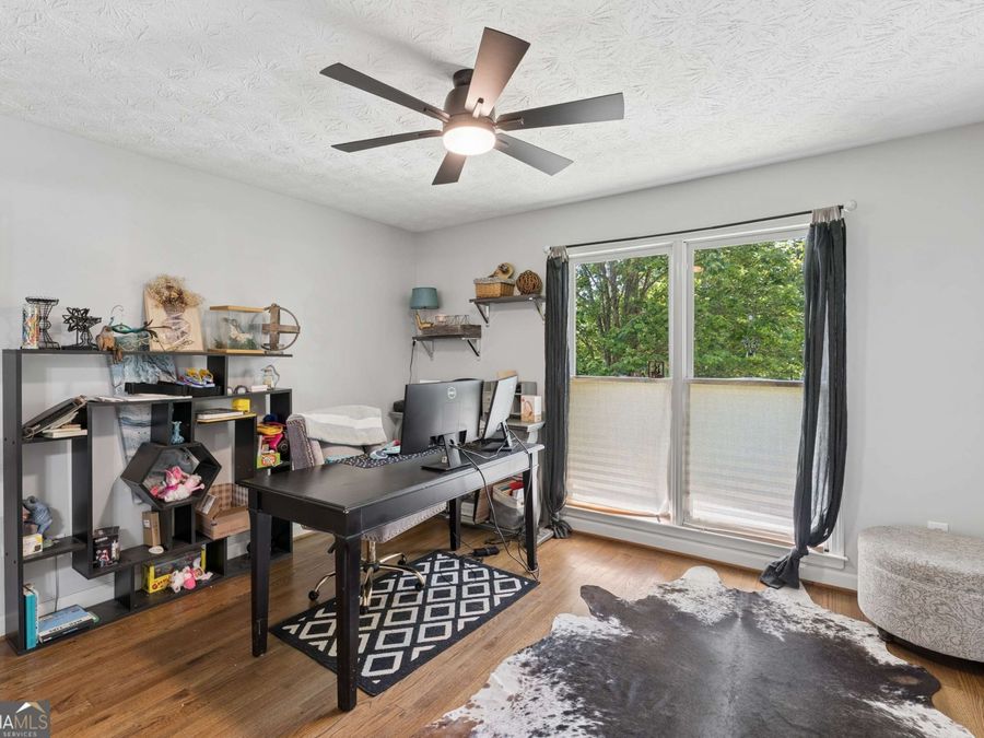 Property Image 25