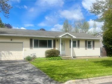 5 Summit Street , Cortland, NY 13045