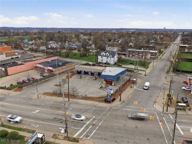 15610 Lake Shore Boulevard , Cleveland, OH 44110 Photo 12