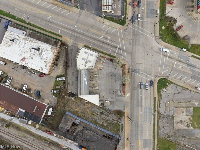 16436 Miles Avenue , Cleveland, OH 44128 Photo 11