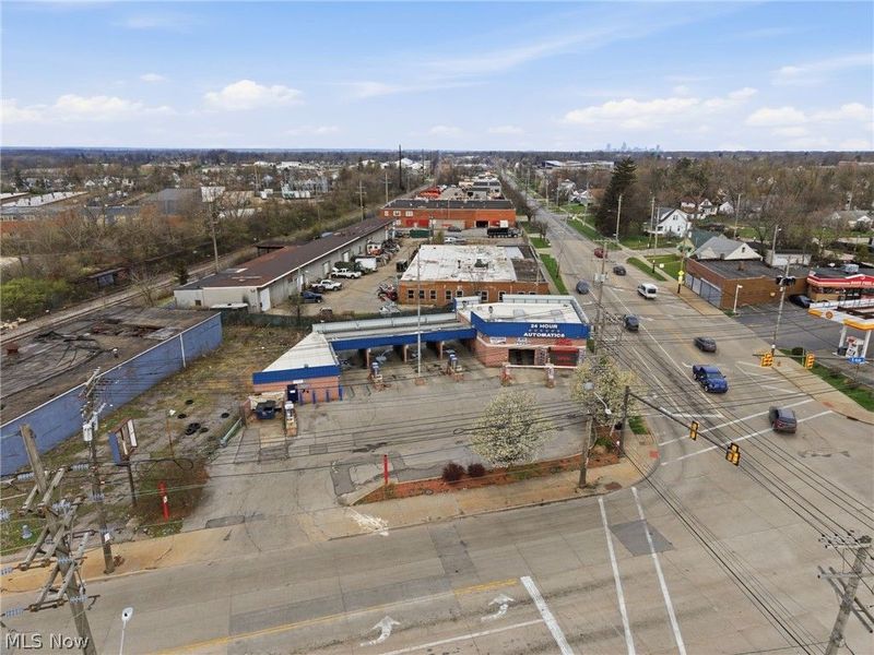 16436 Miles Avenue , Cleveland, OH 44128 Photo 15