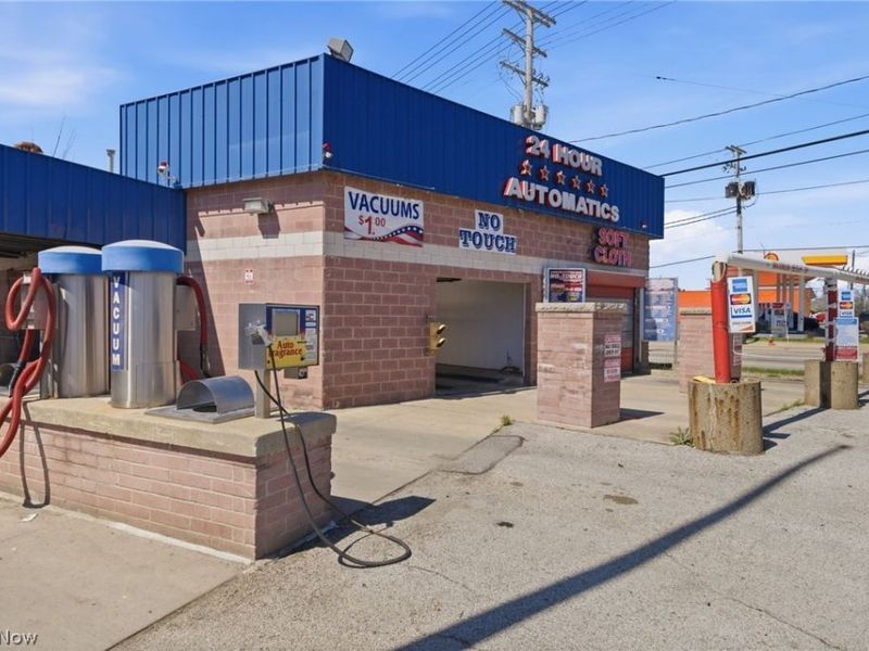16436 Miles Avenue , Cleveland, OH 44128 Photo 4