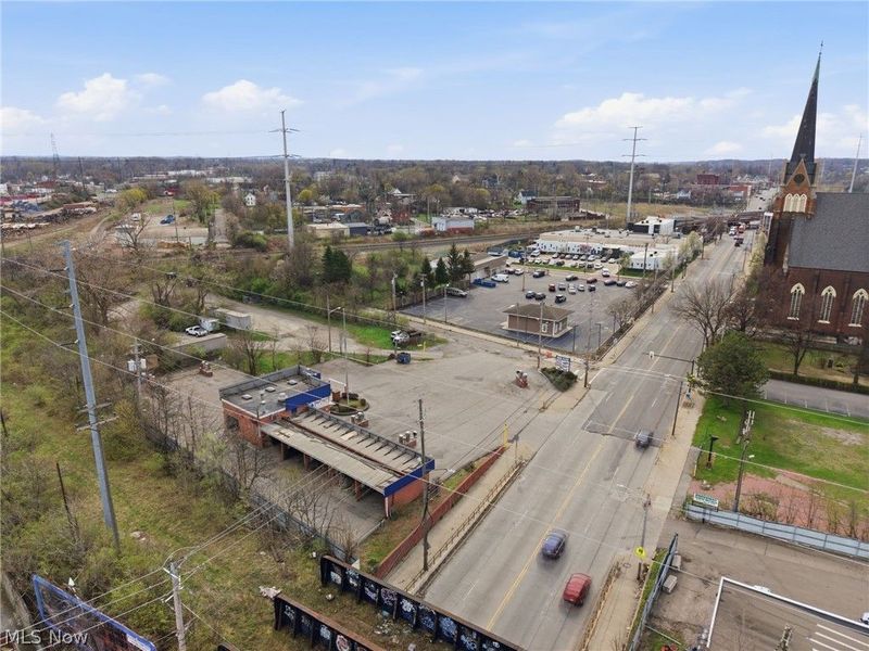 8219 Broadway Avenue , Cleveland, OH 44105 Photo 13