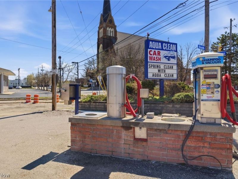 8219 Broadway Avenue , Cleveland, OH 44105 Photo 7