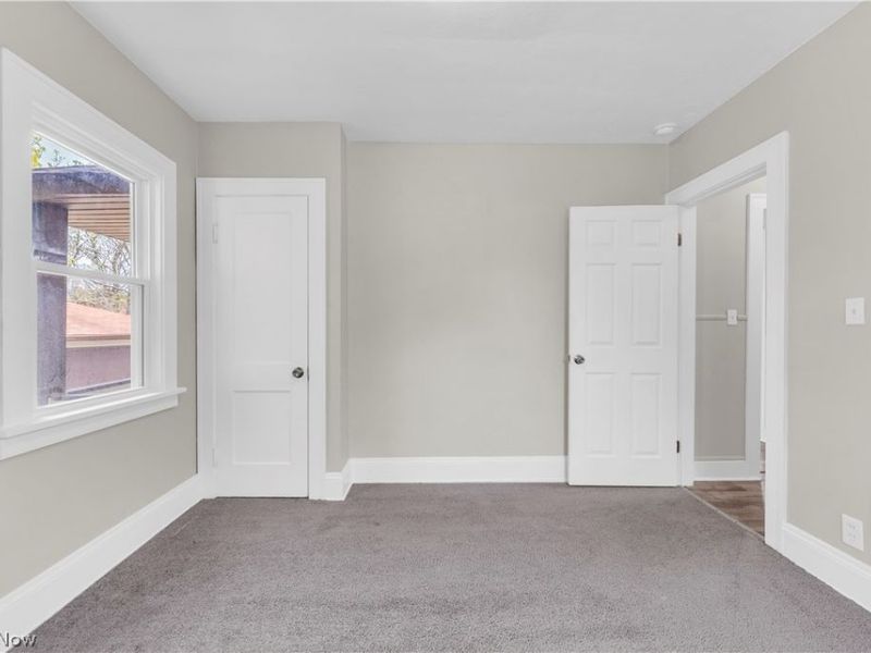 18123 Mccracken Road , Maple Heights, OH 44137 Photo 17