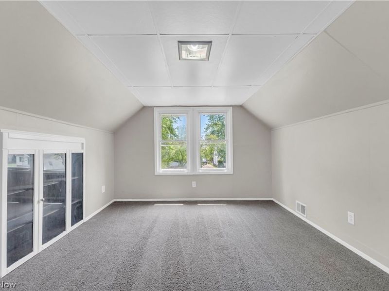 18123 Mccracken Road , Maple Heights, OH 44137 Photo 19