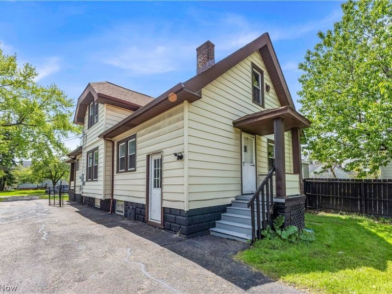 18123 Mccracken Road , Maple Heights, OH 44137 Photo 26