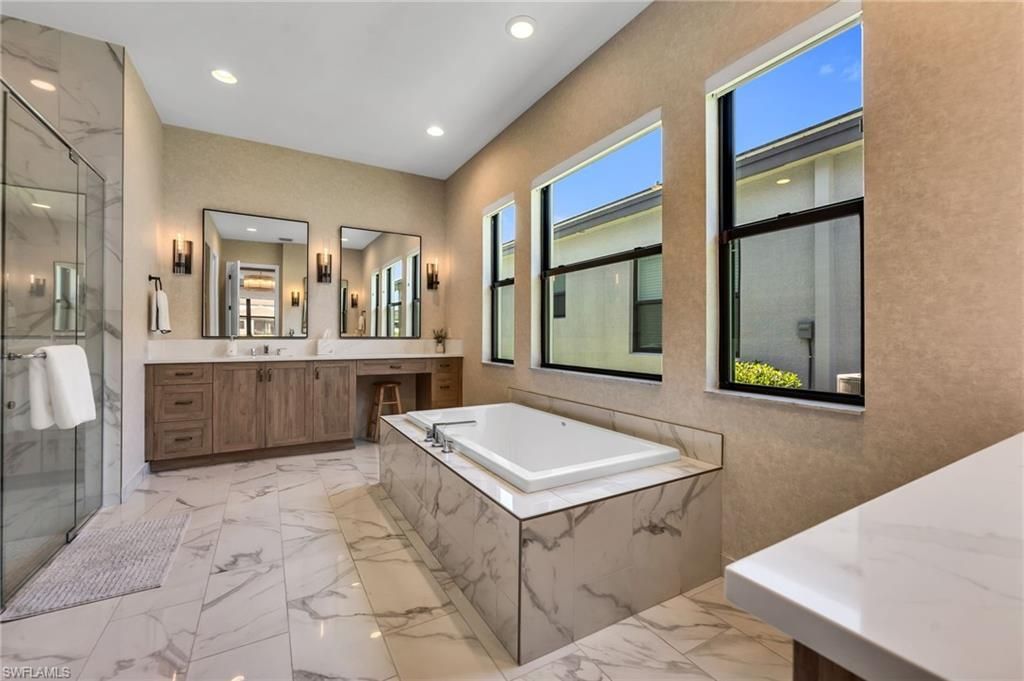 20309 Fair Oak Ln, Estero, FL 33928 Photo