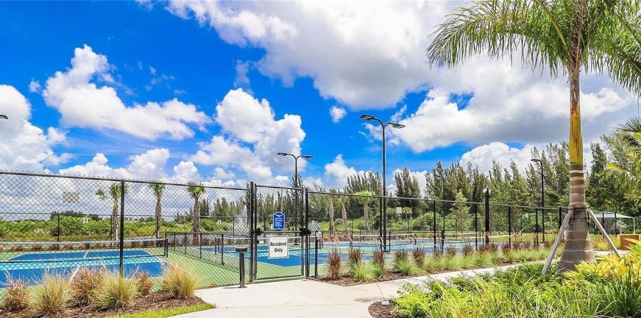 7317 Mikasa Drive , Punta Gorda, FL 33950 Photo