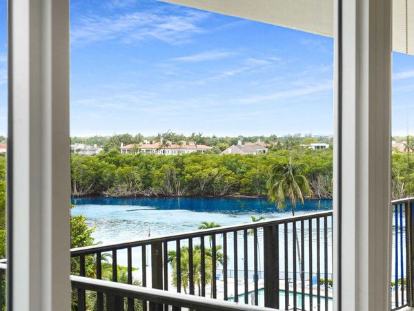 4750 S Ocean Boulevard, Unit 510, Highland Beach, FL 33487