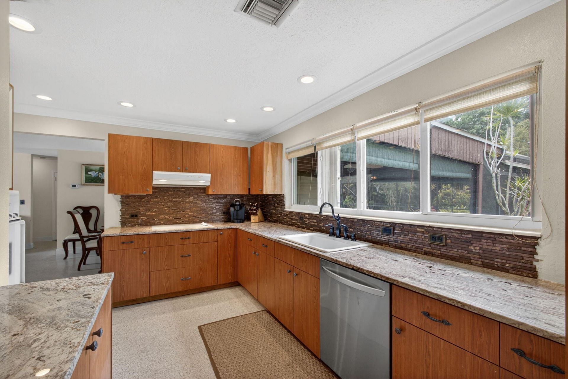 601 Evelyn Court, West Palm Beach, FL 33413 Photo