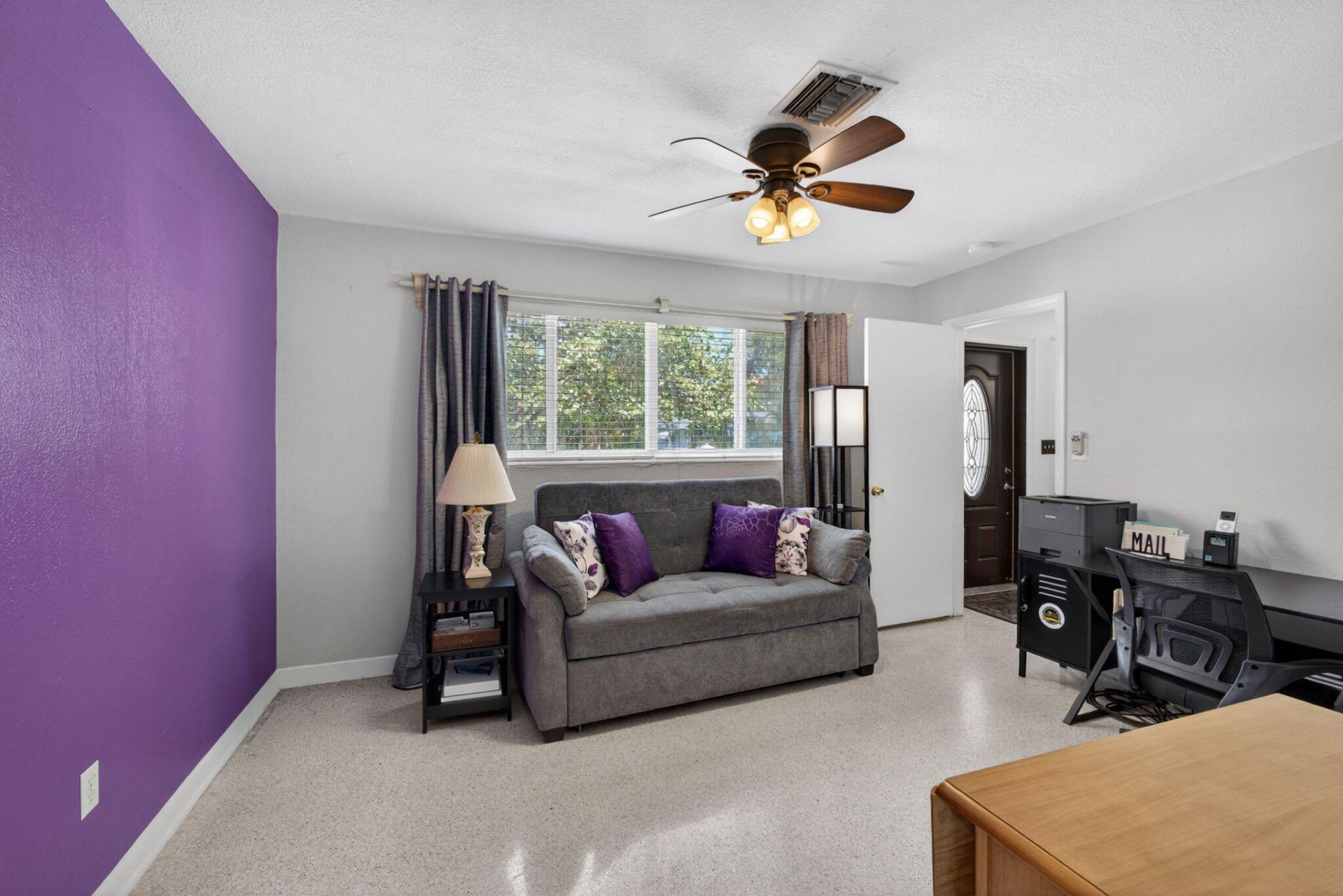 601 Evelyn Court, West Palm Beach, FL 33413 Photo