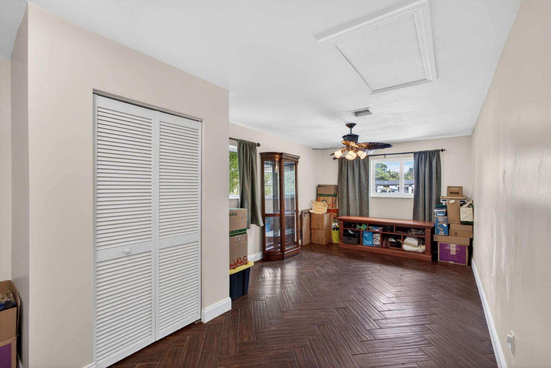 601 Evelyn Court, West Palm Beach, FL 33413 Photo
