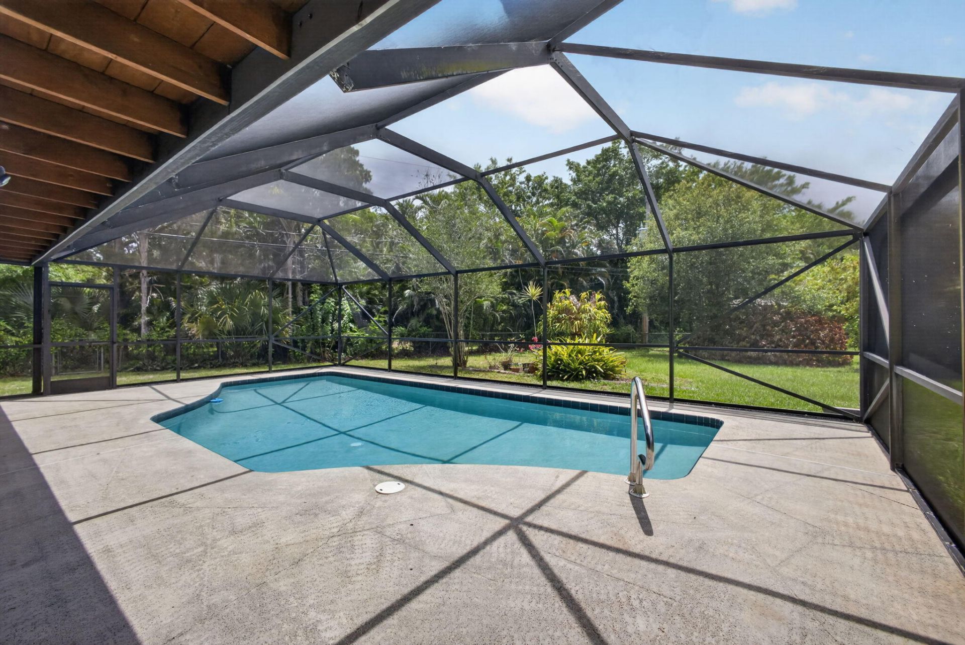 601 Evelyn Court, West Palm Beach, FL 33413 Photo