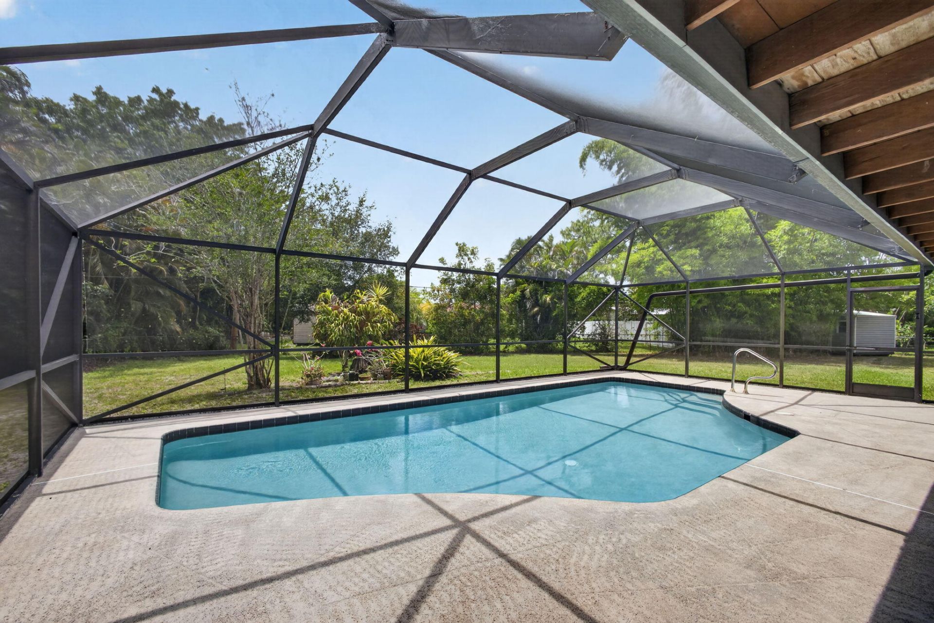 601 Evelyn Court, West Palm Beach, FL 33413 Photo