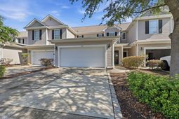 1048 Fairway Ln.  photo 4