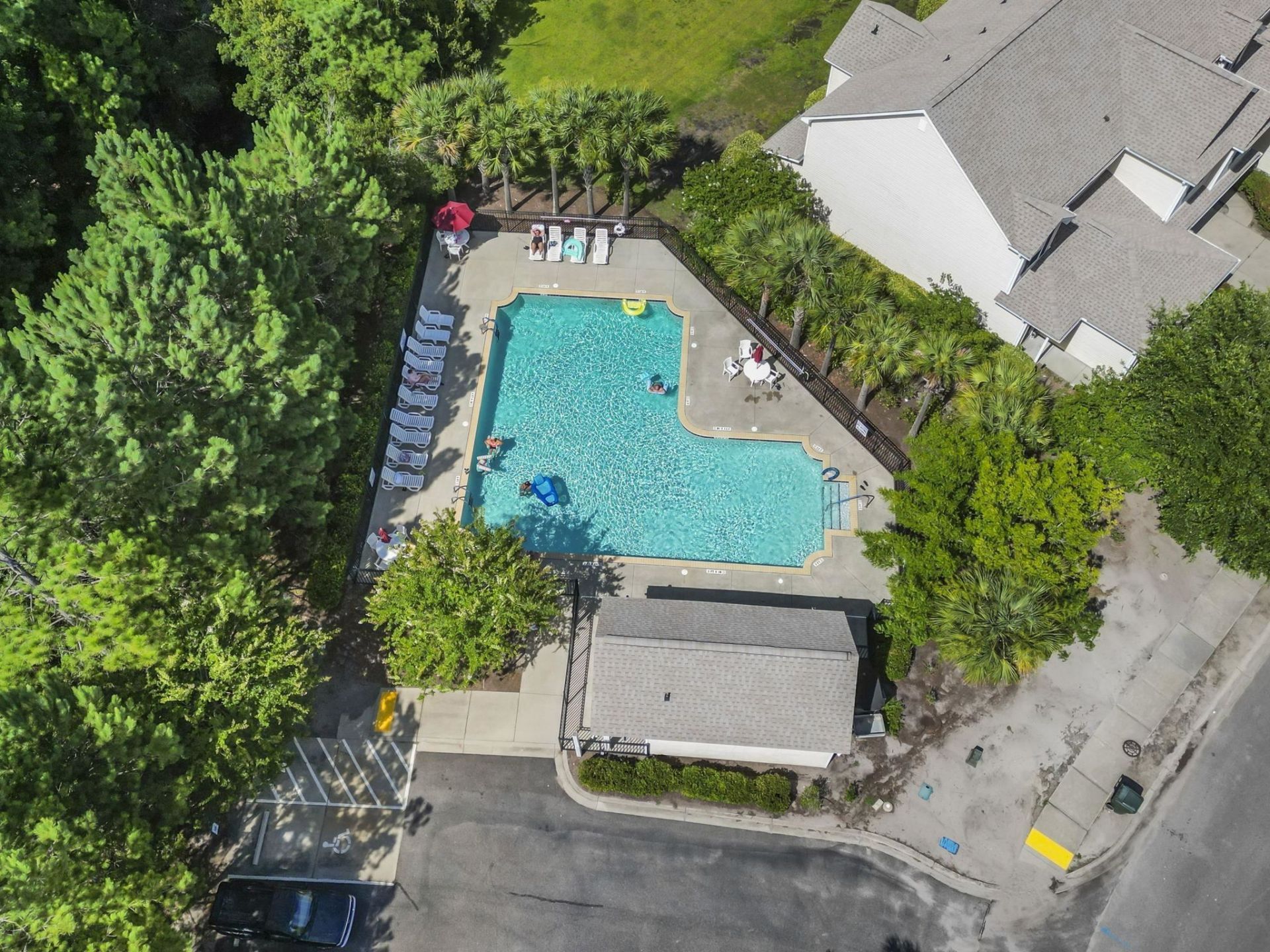 1048 Fairway Ln.  Photo 29