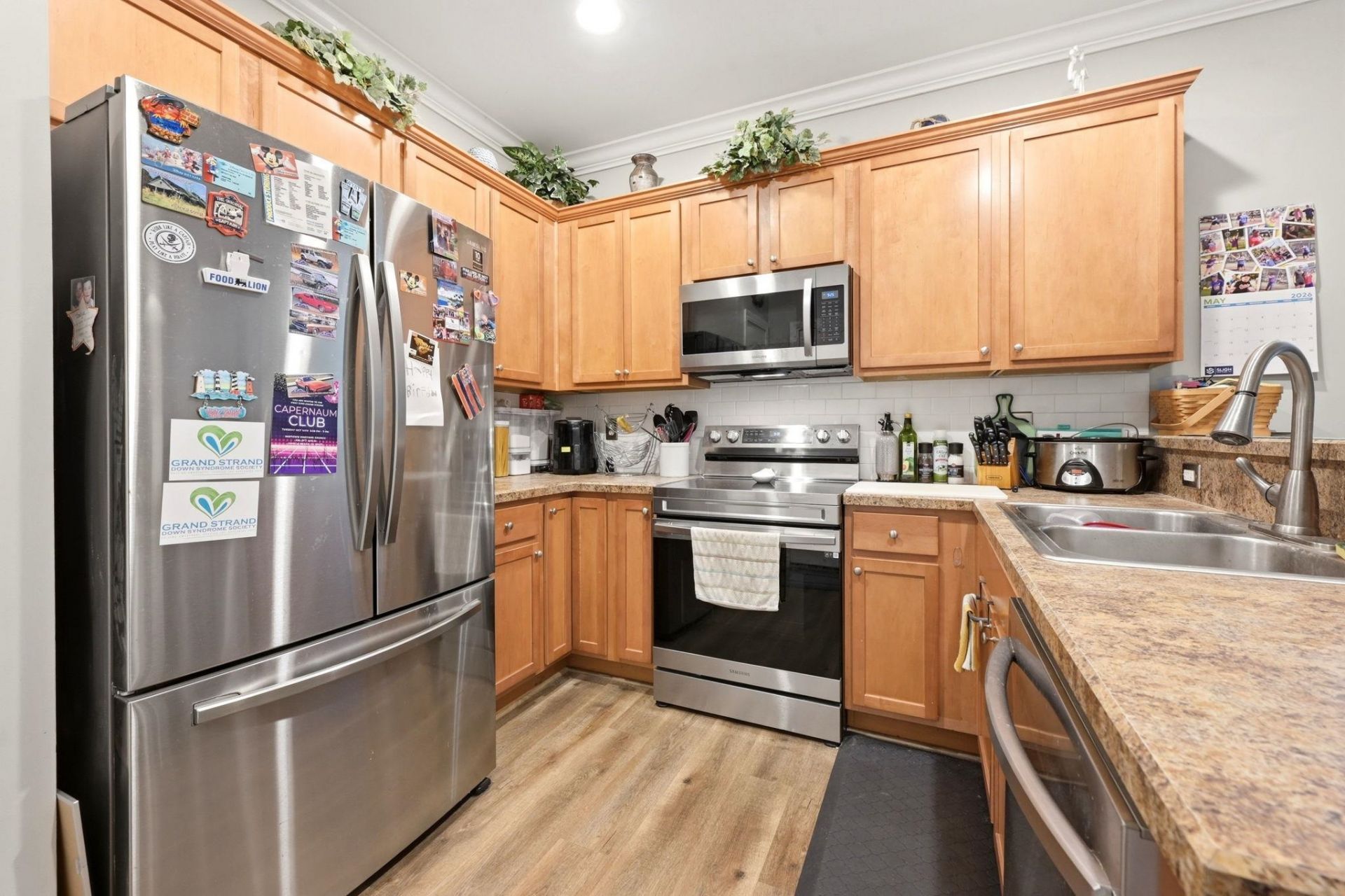 1048 Fairway Ln.  Photo 8