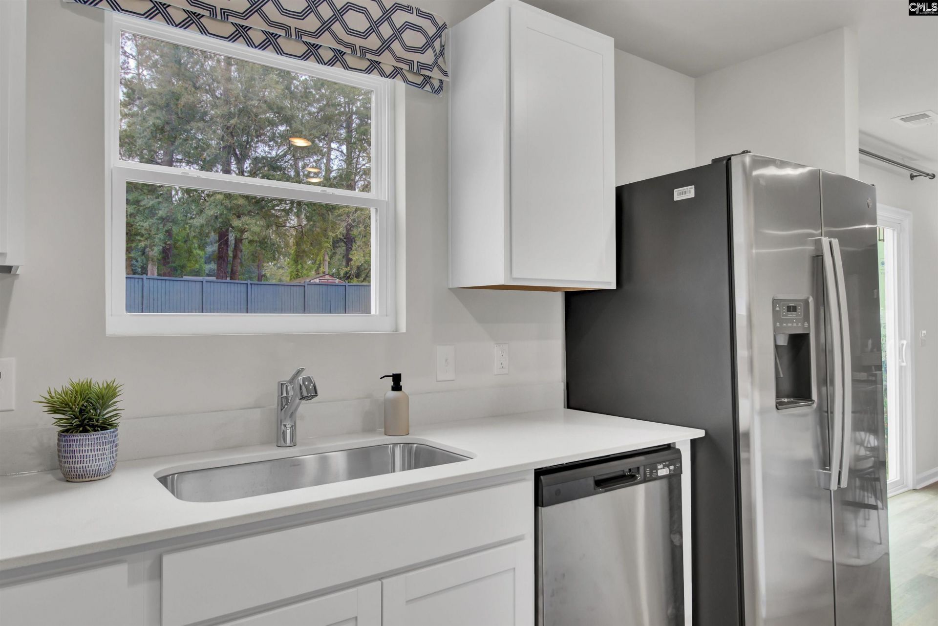 202 Kingfield Drive Photo 32