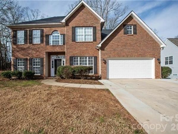 815 Knightsbridge Road, Fort Mill, SC 29708
