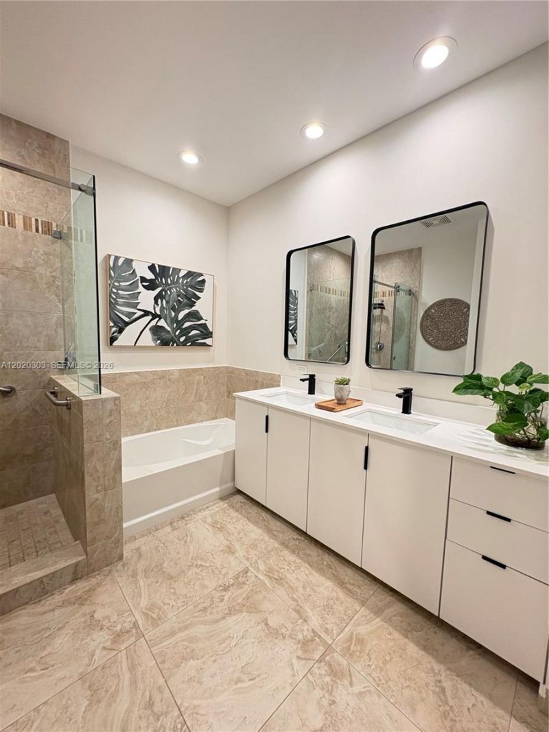 610 W Las Olas Blvd, Unit 117N, Fort Lauderdale, FL 33312 Photo