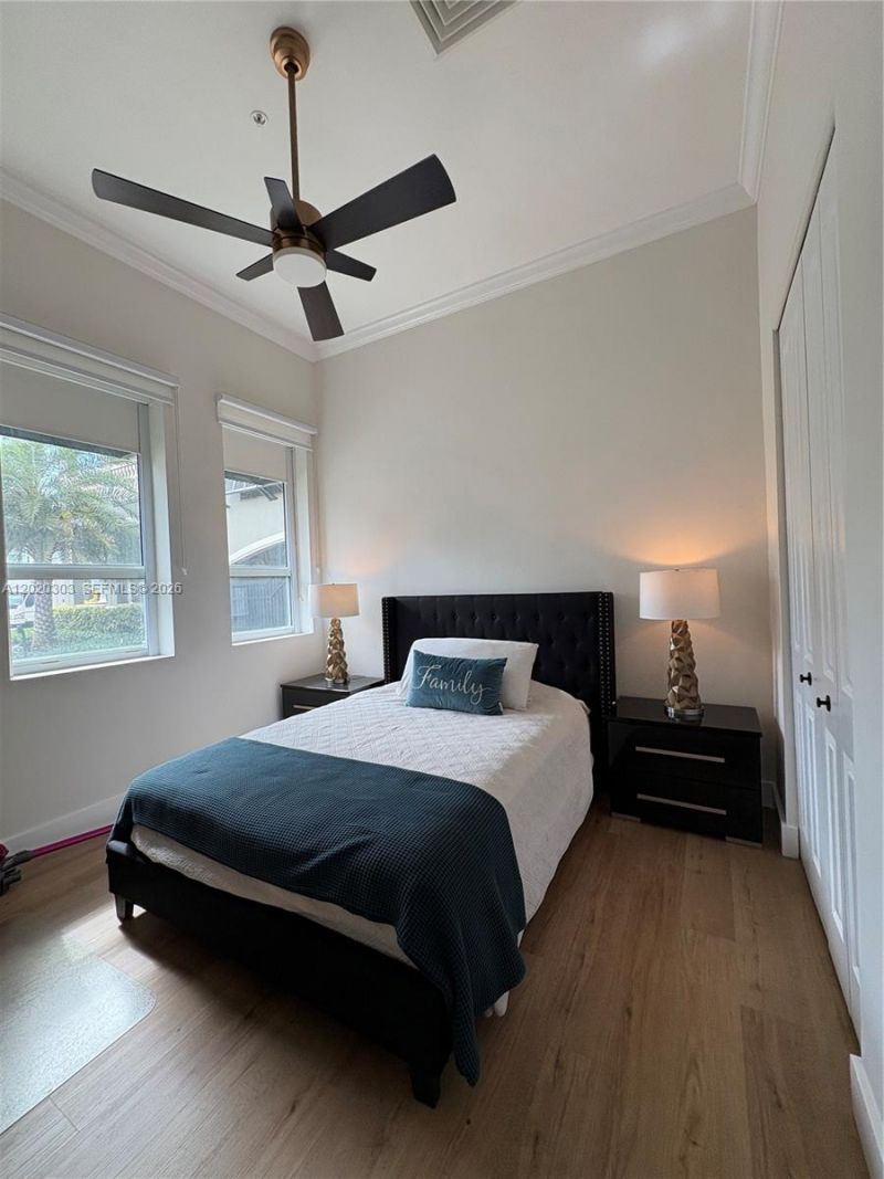610 W Las Olas Blvd, Unit 117N, Fort Lauderdale, FL 33312 Photo