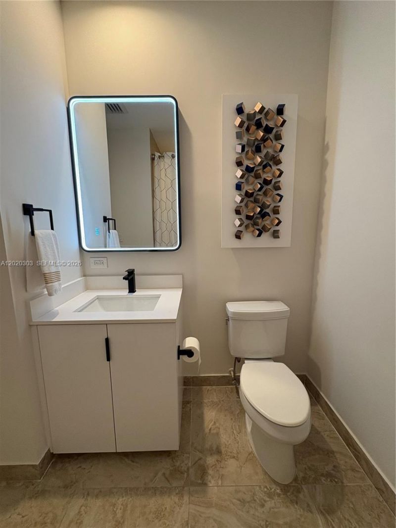 610 W Las Olas Blvd, Unit 117N, Fort Lauderdale, FL 33312 Photo