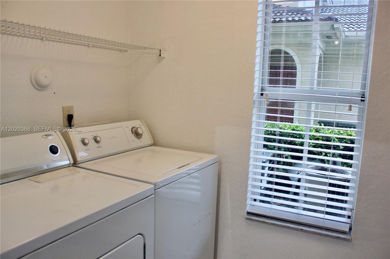 2548 Centergate Dr, Unit 107, Miramar, FL 33025 Photo