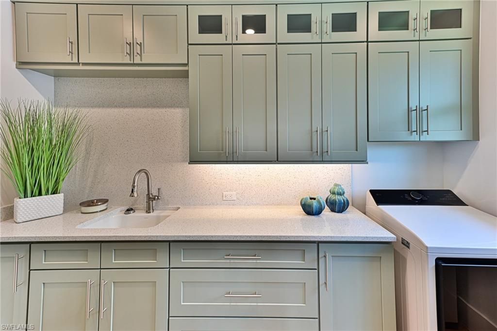 219 Bayfront Dr, Bonita Springs, FL 34134 Photo