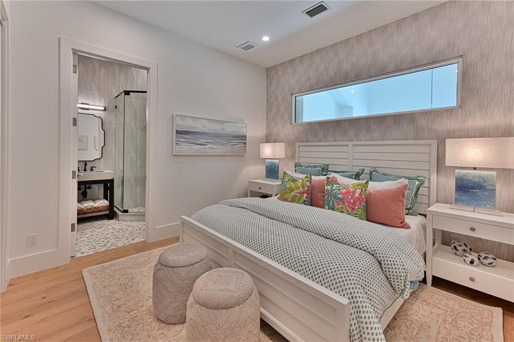 219 Bayfront Dr, Bonita Springs, FL 34134 Photo