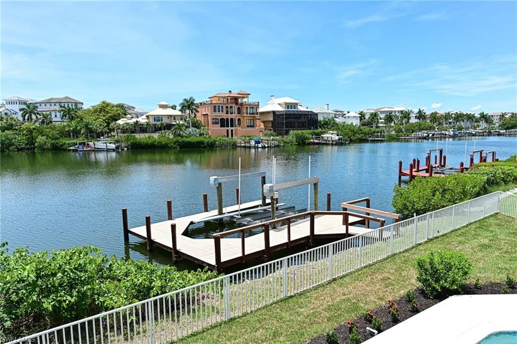 219 Bayfront Dr, Bonita Springs, FL 34134 Photo