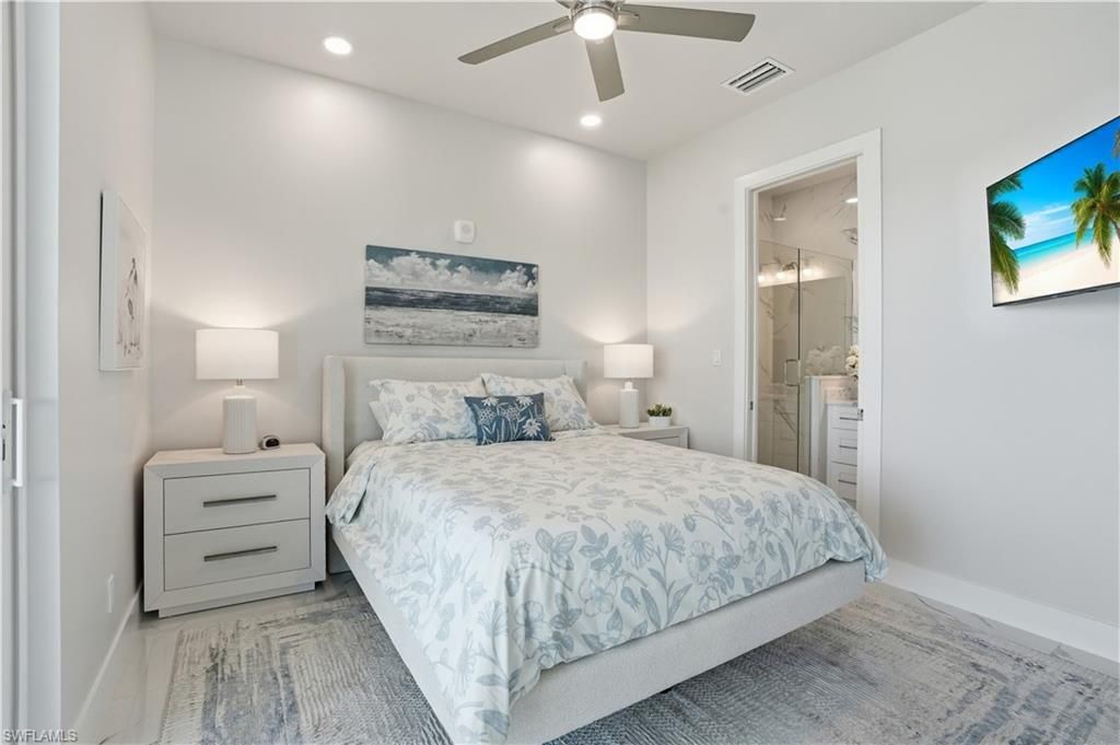 855 Lagoon St, Unit 1, Fort Myers Beach, FL 33931 Photo